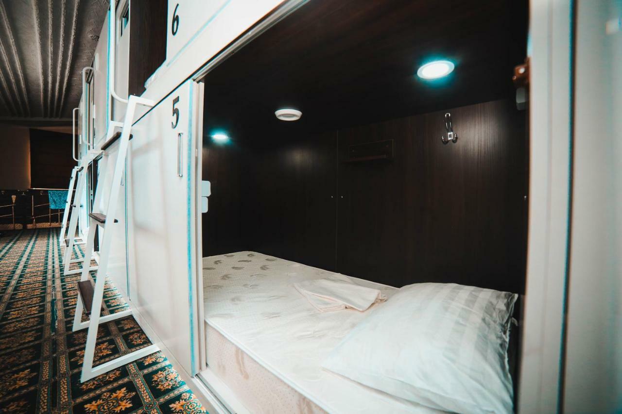 Capsule Hotel Technocave 비슈케크 외부 사진